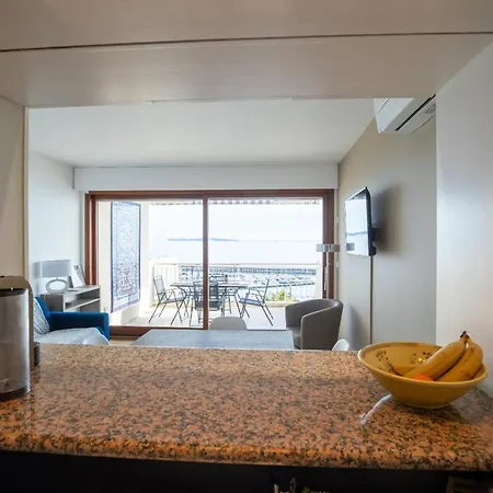 Beautiful With Sea View Perfect For Holidays And Festivals דירה קאן